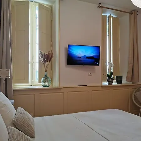 Le 5 قرقشونه
