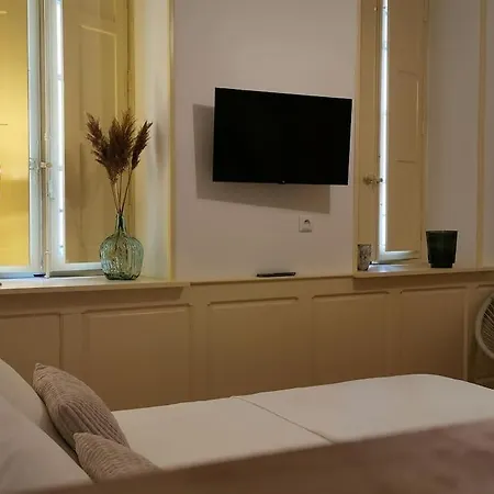 Le 5 * قرقشونه
